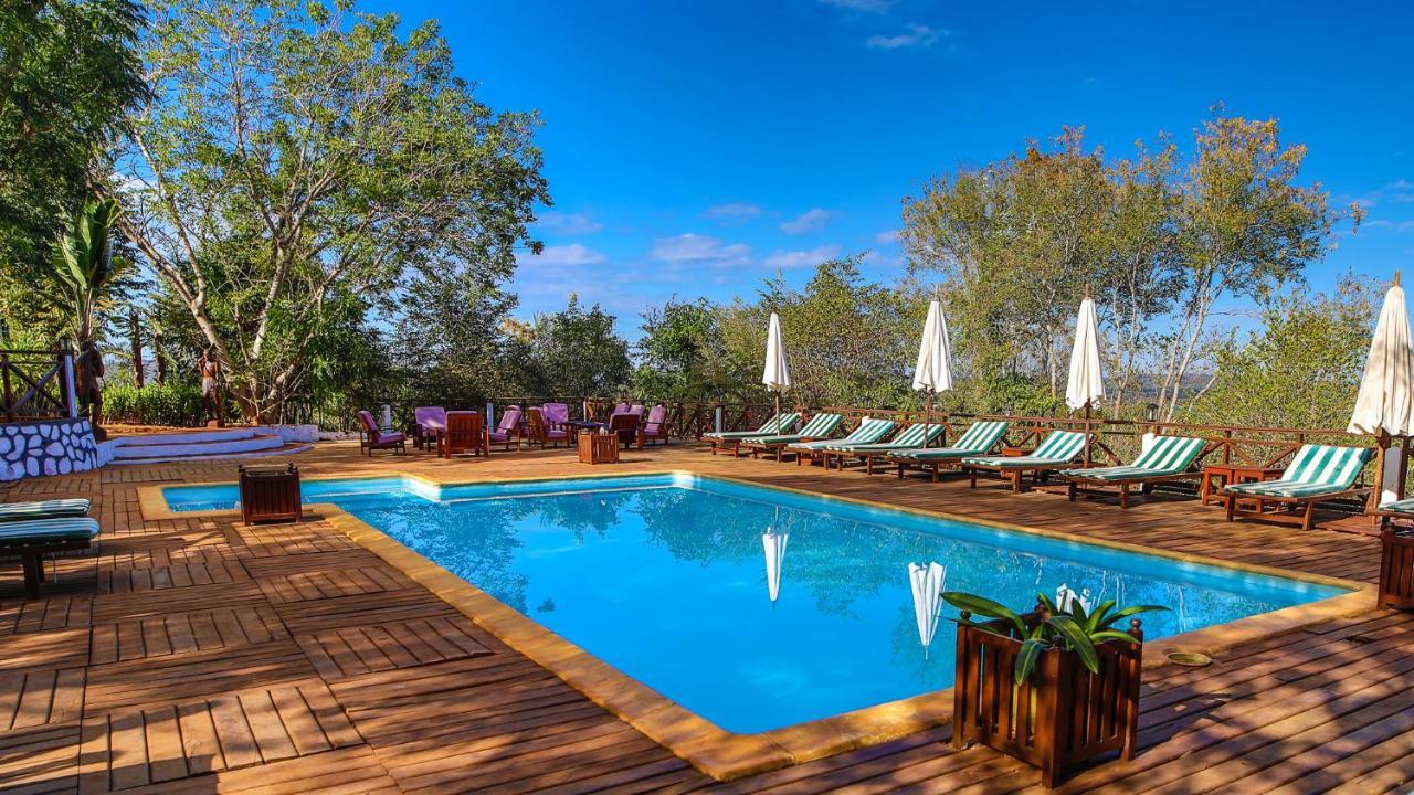 Olympe De Bemaraha Hotel Bekopaka Eksteriør billede