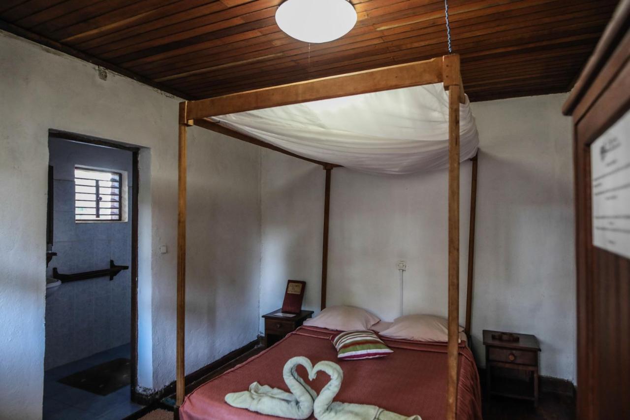 Olympe De Bemaraha Hotel Bekopaka Eksteriør billede